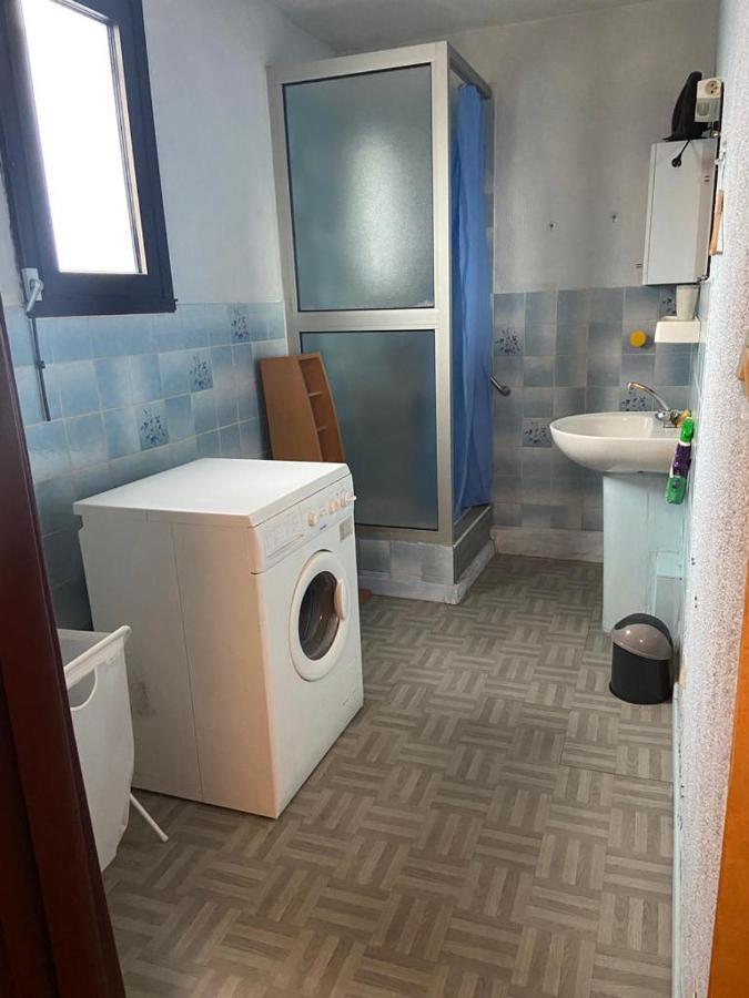 Superbe Appartement En Residence Avec Patio วิลนูฟ เลส์ มากูโลน ภายนอก รูปภาพ